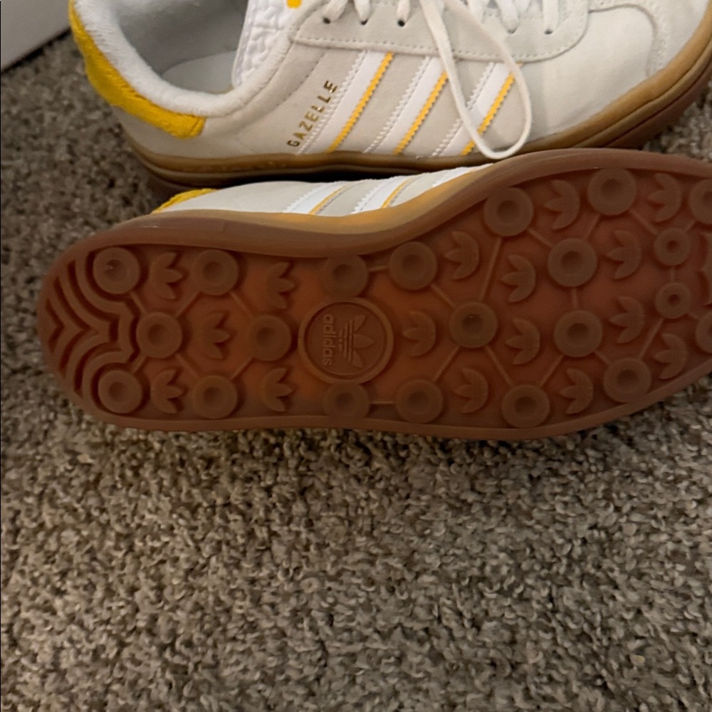 Adidas White and Yellow Gazelle Sneakers - Picture 4 of 4